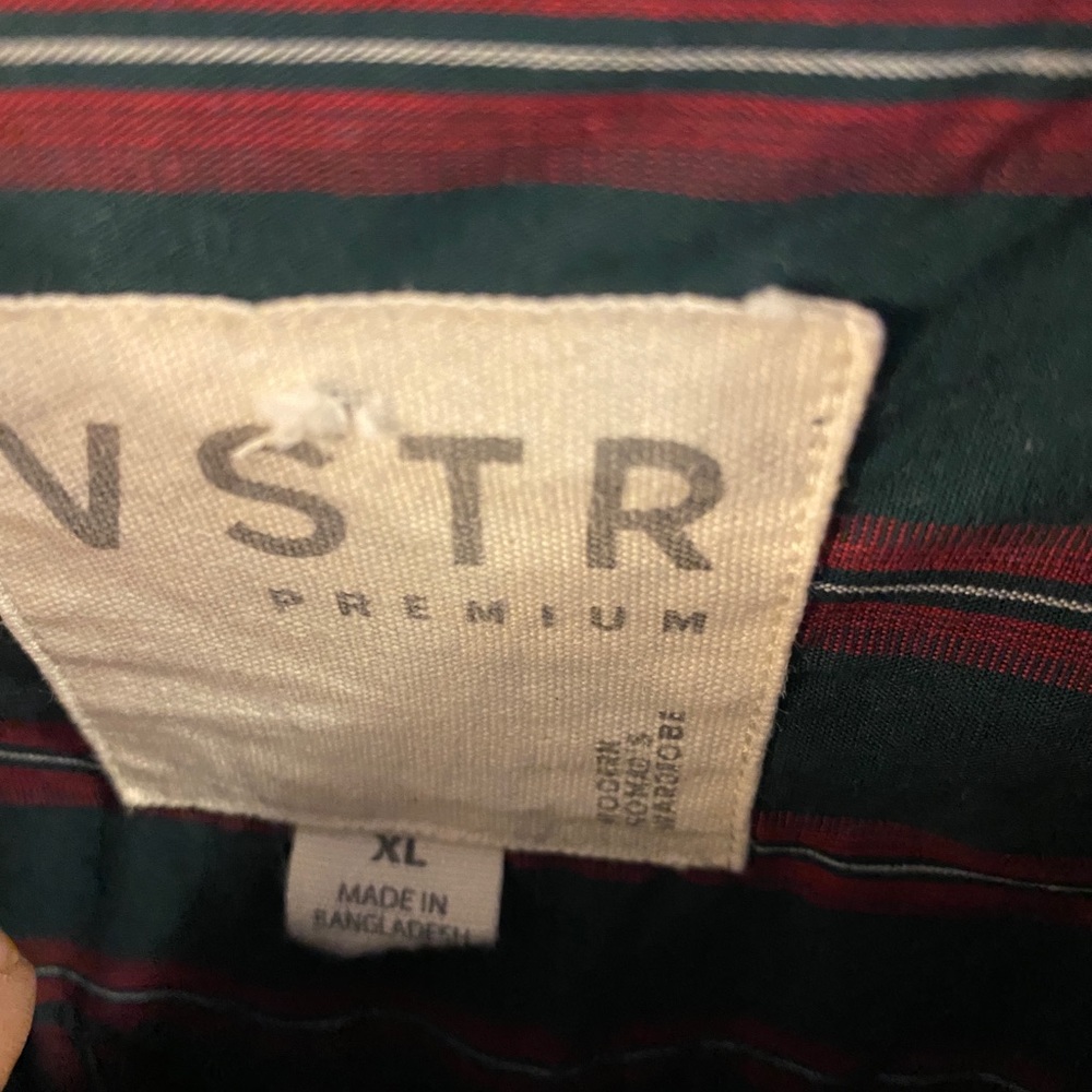 Mens button down - Picture 2 of 2